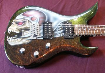 Totenkopf Gitarre thumb02